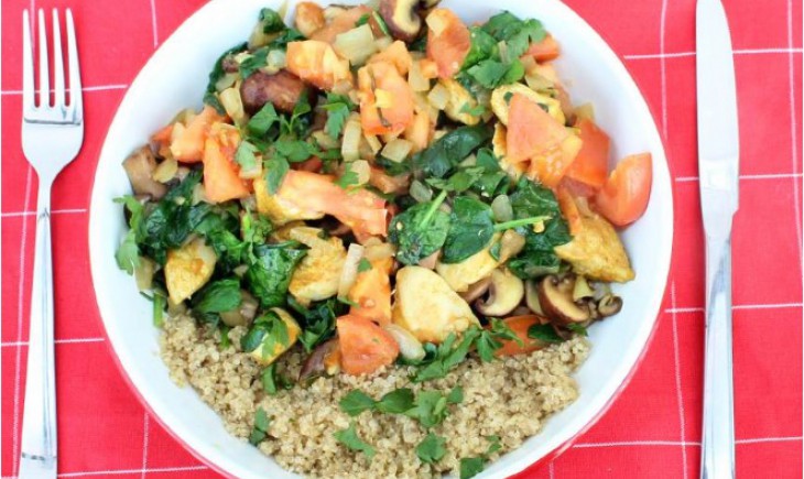 Wokgerecht met kippendijfilet en quinoa Wokgerecht met kippendijfilet en quinoa
